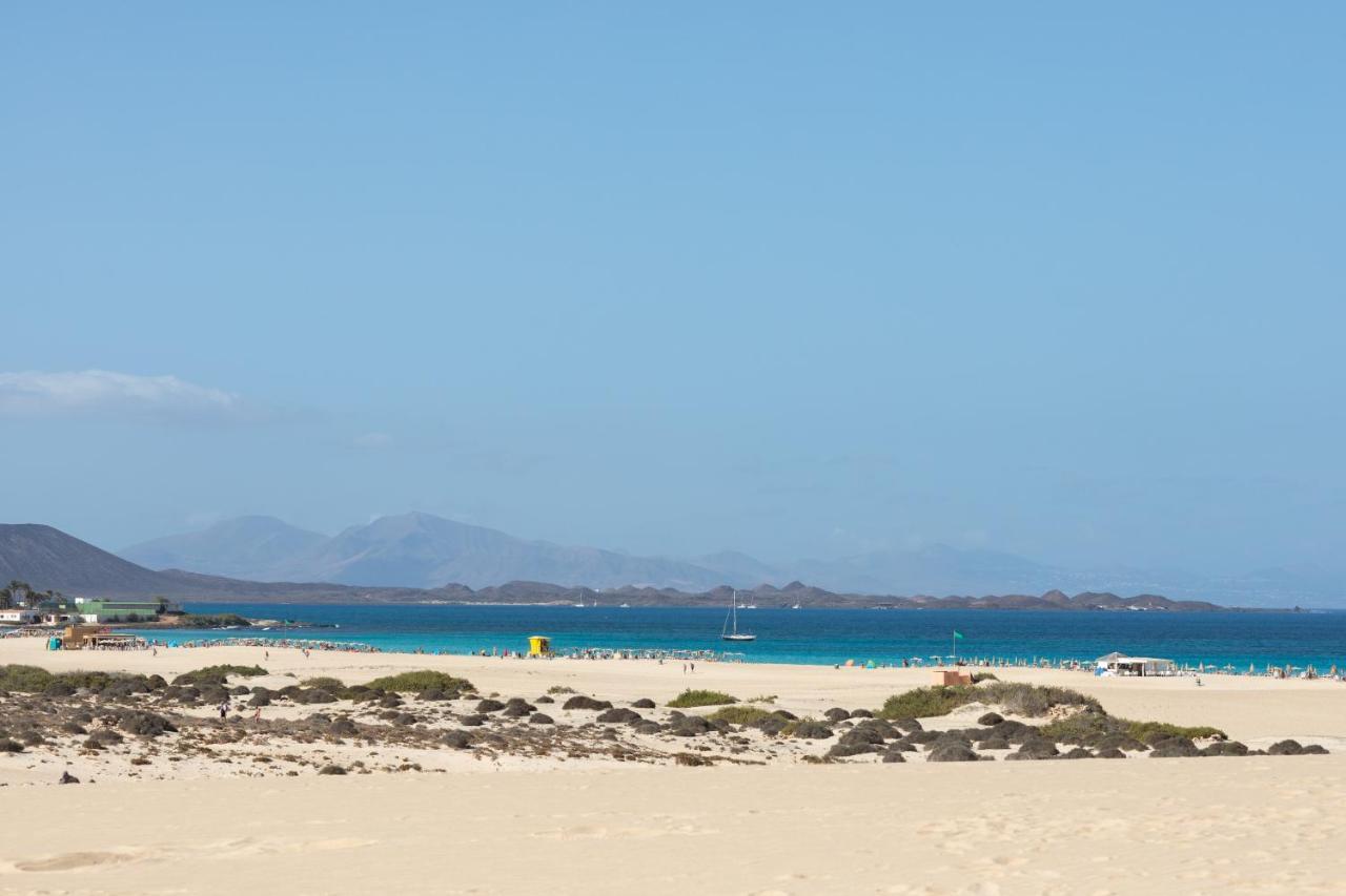 Home2Book Casa Los Chispos Corralejo, Terrace&Pool Extérieur photo